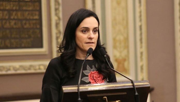 Mónica-Rodríguez-de-la-Vecchia