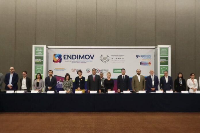 2560cbbd-c20e-4a3f-9c46-7b2f853074d6